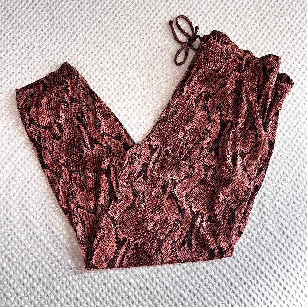Express Snake Print Jogger Pants M Brown Pull On Stretch Comfort Ankle 90s
